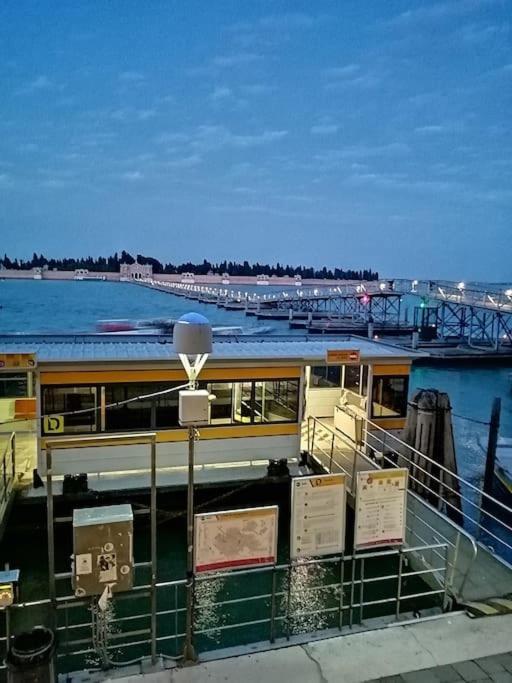 Ca' Sull' Acqua Bahay bakasyunan Venice